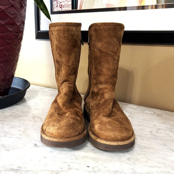 UGG Abree Short II Classic Luxe Boot, Size 6 - Picture 5 of 12